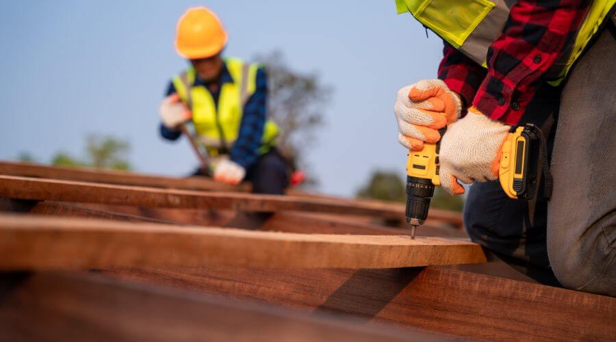 Expert Emergency Roof Repairs services in Berwick, IA